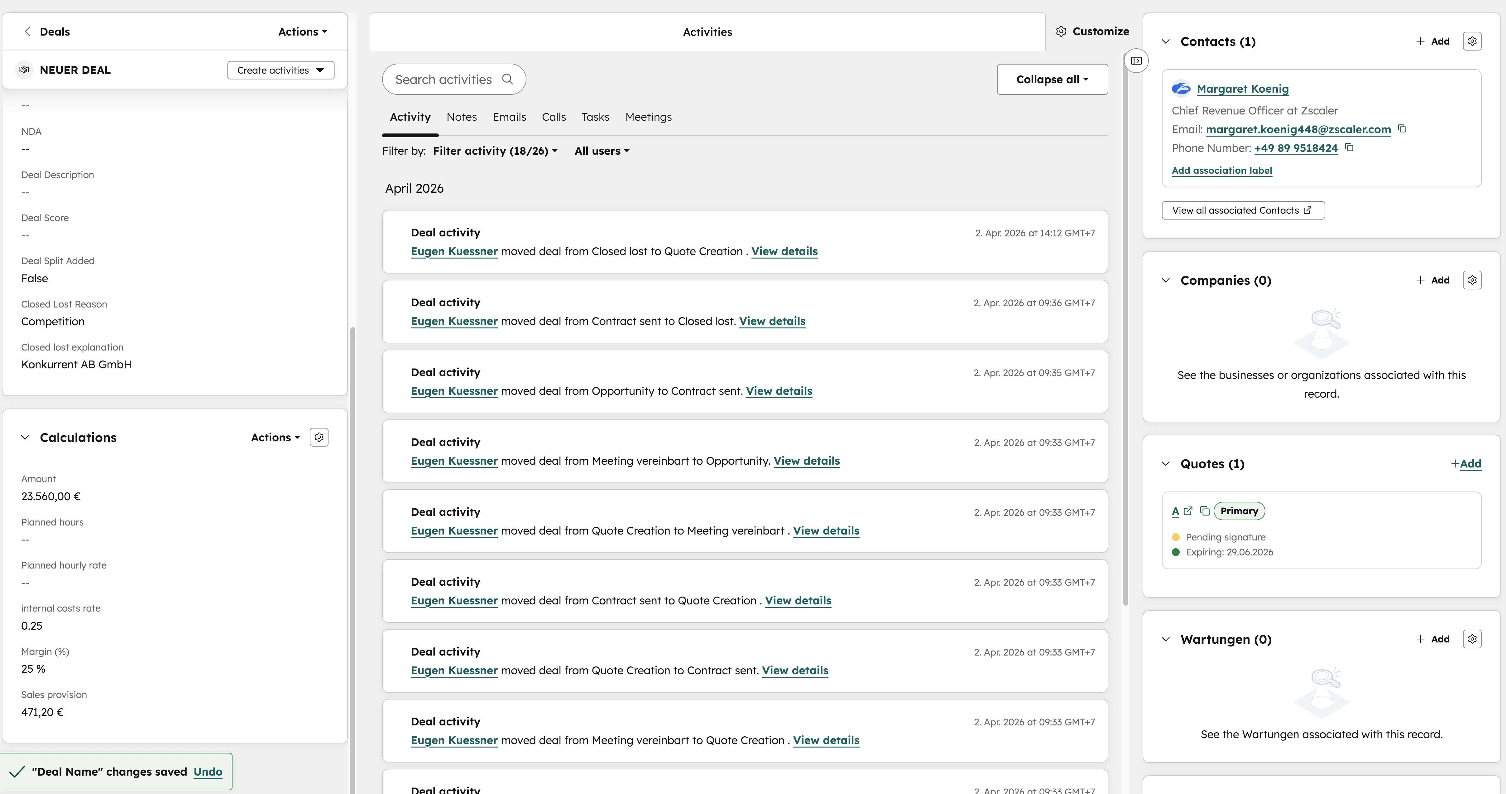 HubSpot Deal Detail-Ansicht — Activity Timeline mit Deal-Bewegungen, Kontakt-Zuordnung und Quotes