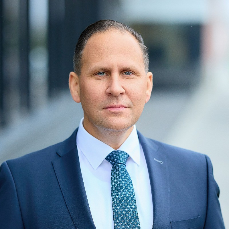 Simon Petter